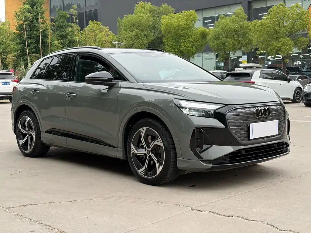 Audi Q4 e-tron 2024 50 e-tron quattro