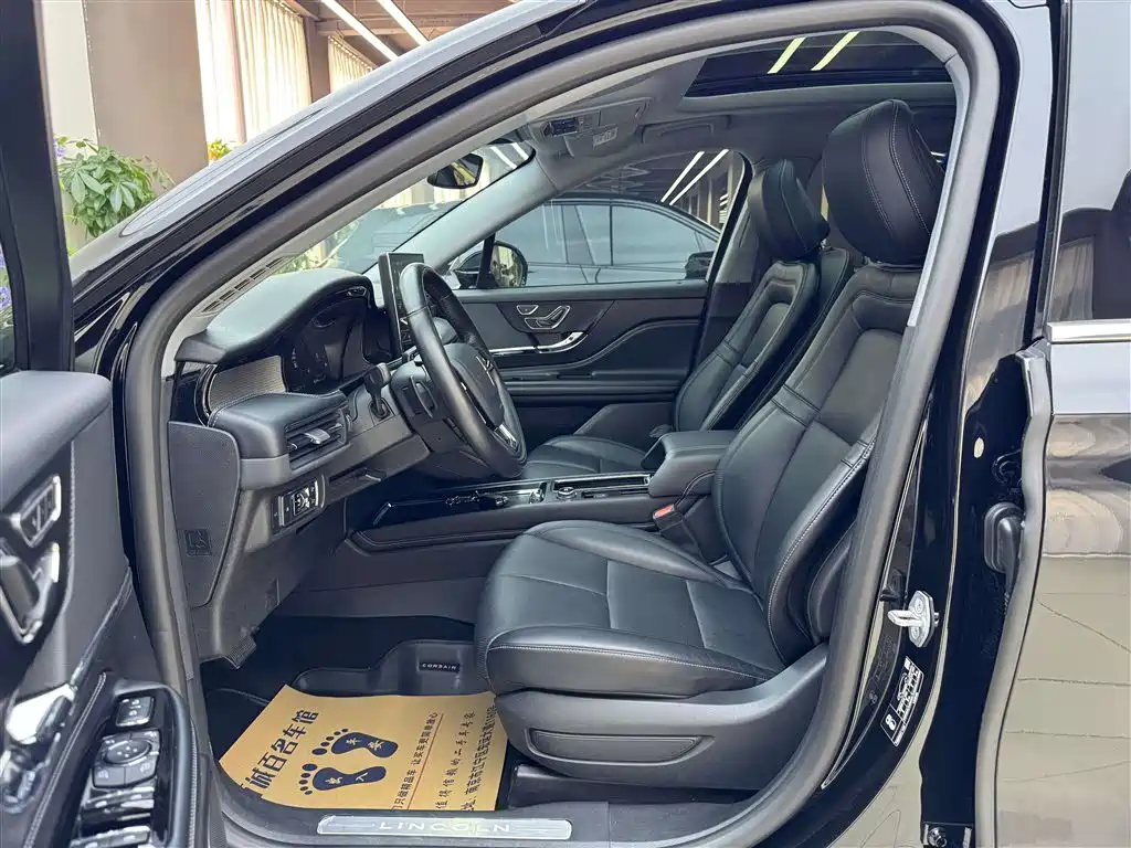 Lincoln Corsair 2022 2.0T Premium