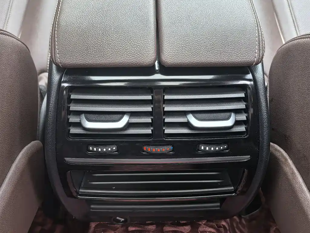 BMW 5 SERIES NEW ENERGY