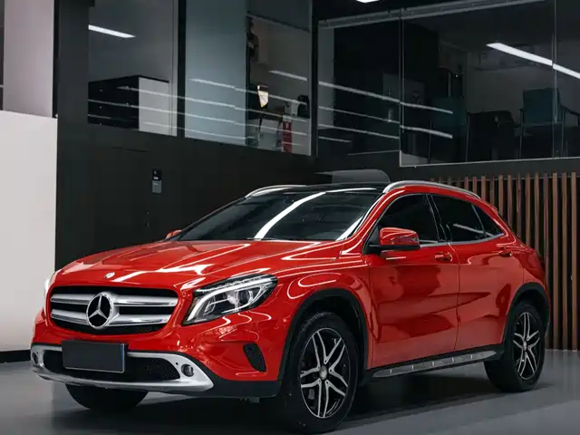 Mercedes-Benz GLA