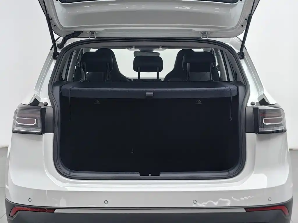 Volkswagen Tharu — миниатюра 16