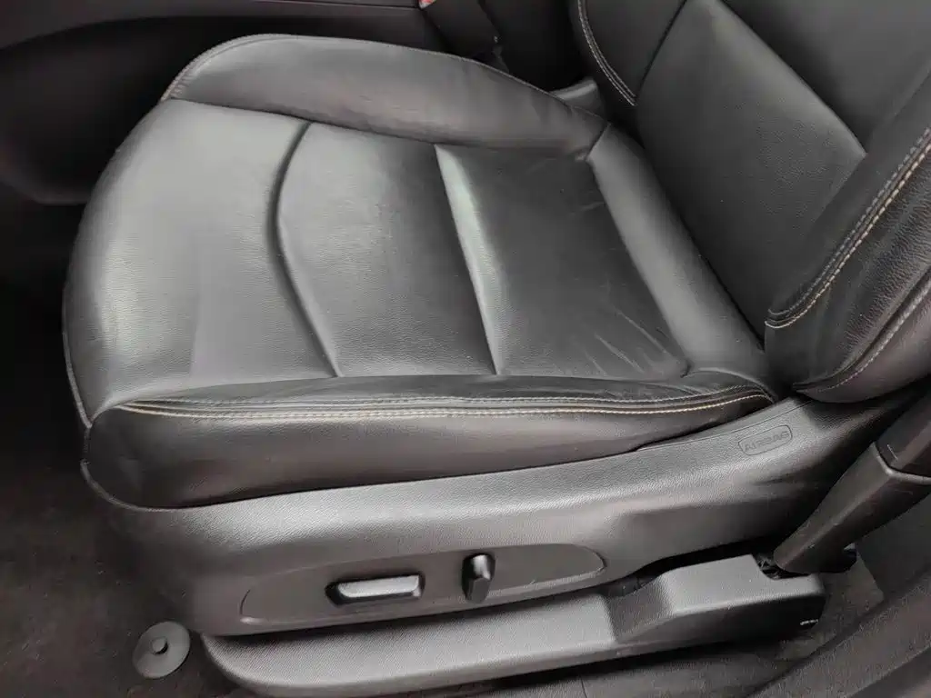 Chevrolet Equinox — миниатюра 20