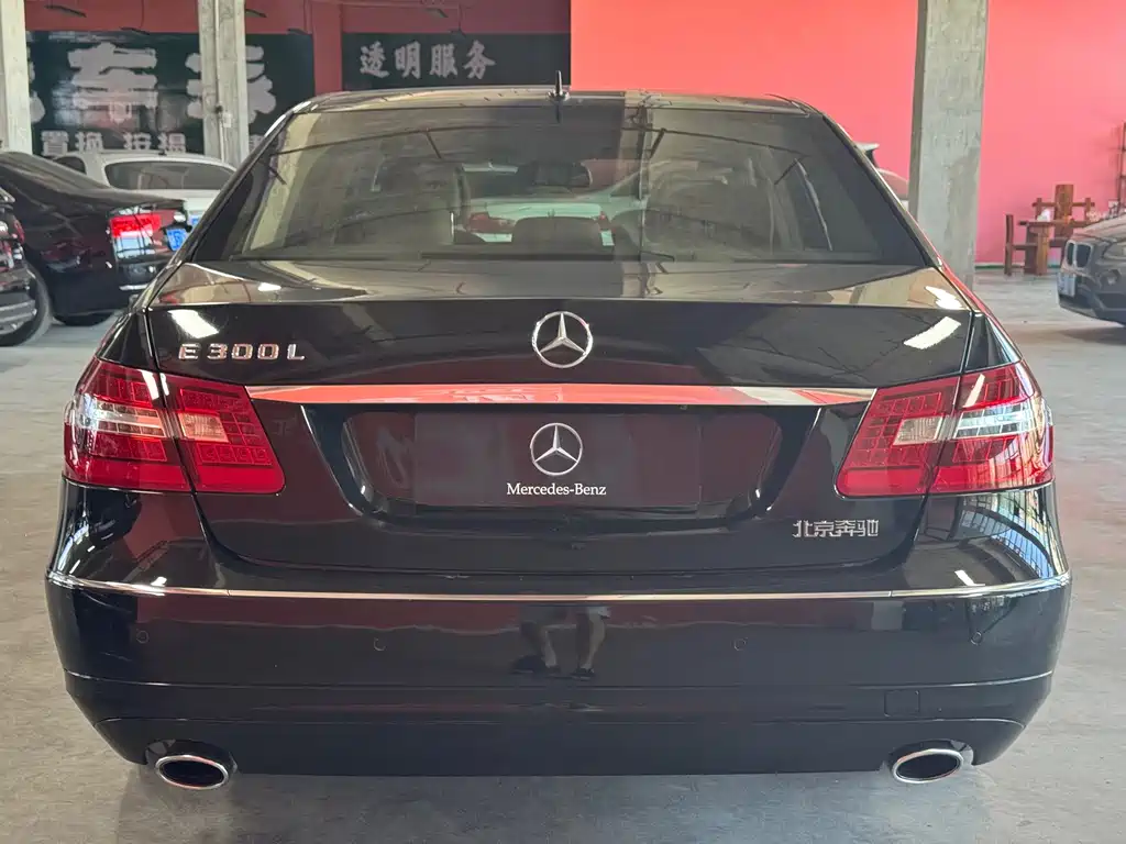 Mercedes-Benz E-Class — миниатюра 5