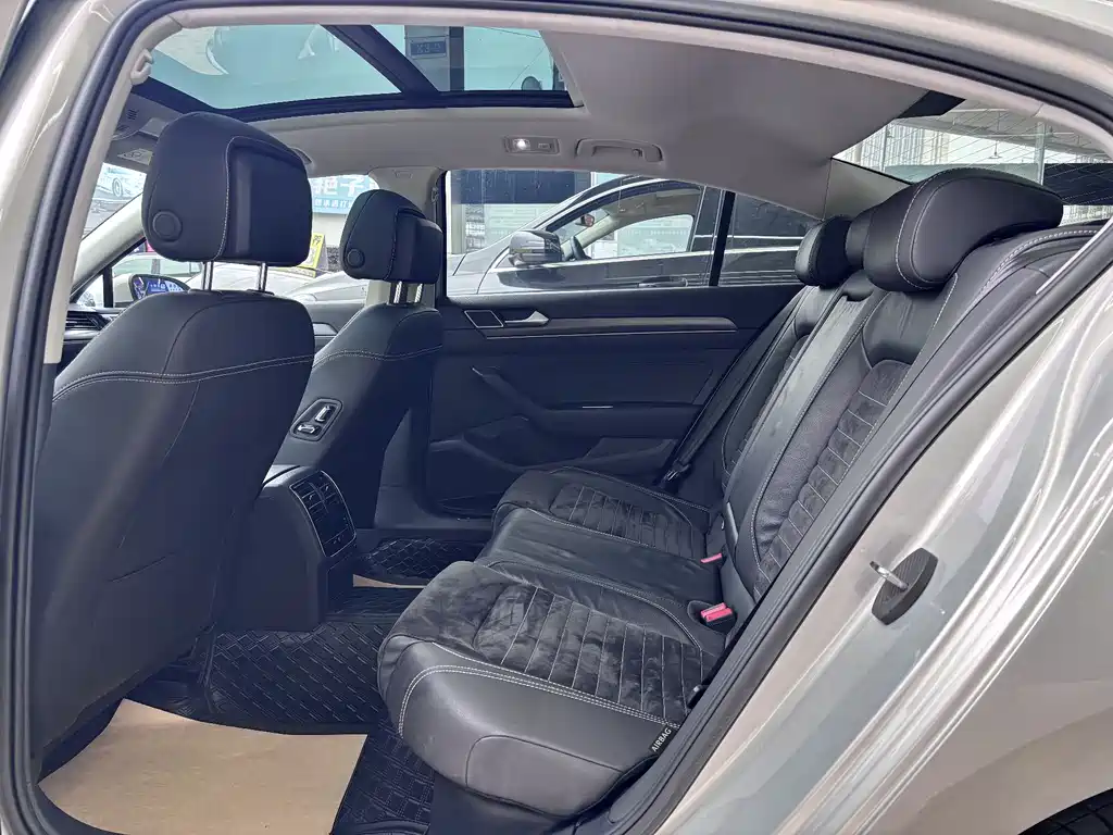 Volkswagen Magotan 2020 330TSI DSG Luxury
