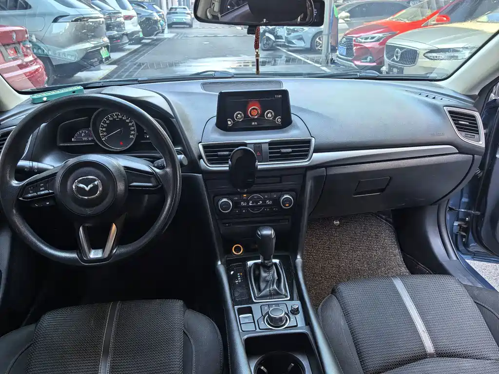 Mazda 3 Axela — миниатюра 12