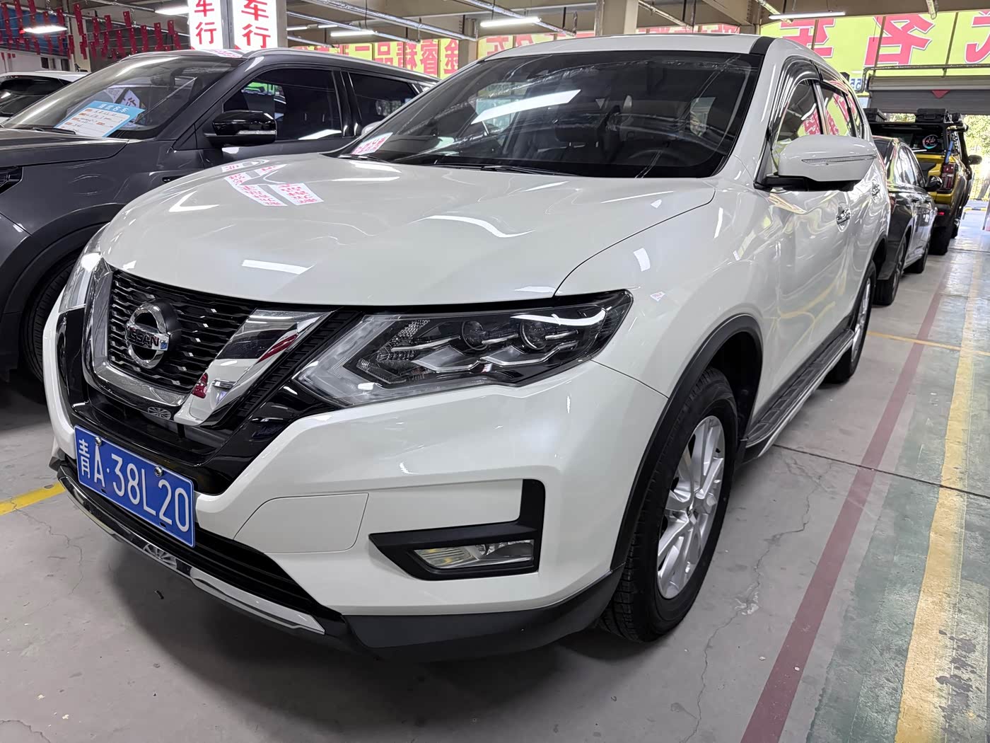 Nissan X-Trail 2.0 л 2024 г. Белый, пробег 39000 км