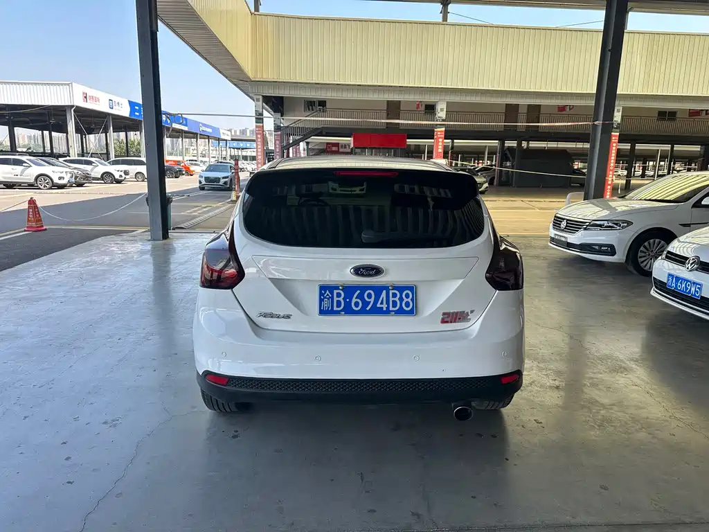 Ford Focus — миниатюра 5