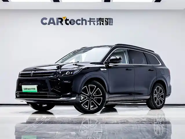 HONGMENG ZHIXING ASK THE WORLD M7 2025