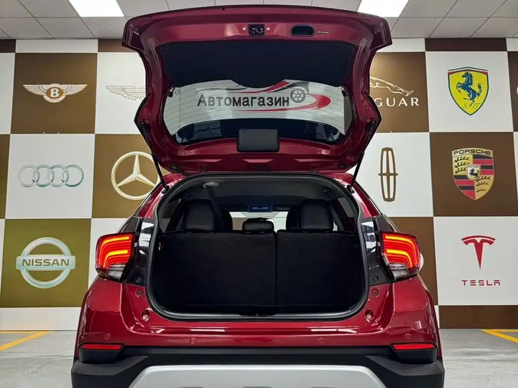 Toyota Yaris L — миниатюра 17