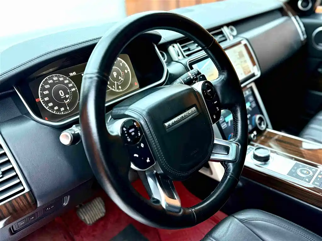 Land Rover Range Rover — миниатюра 10