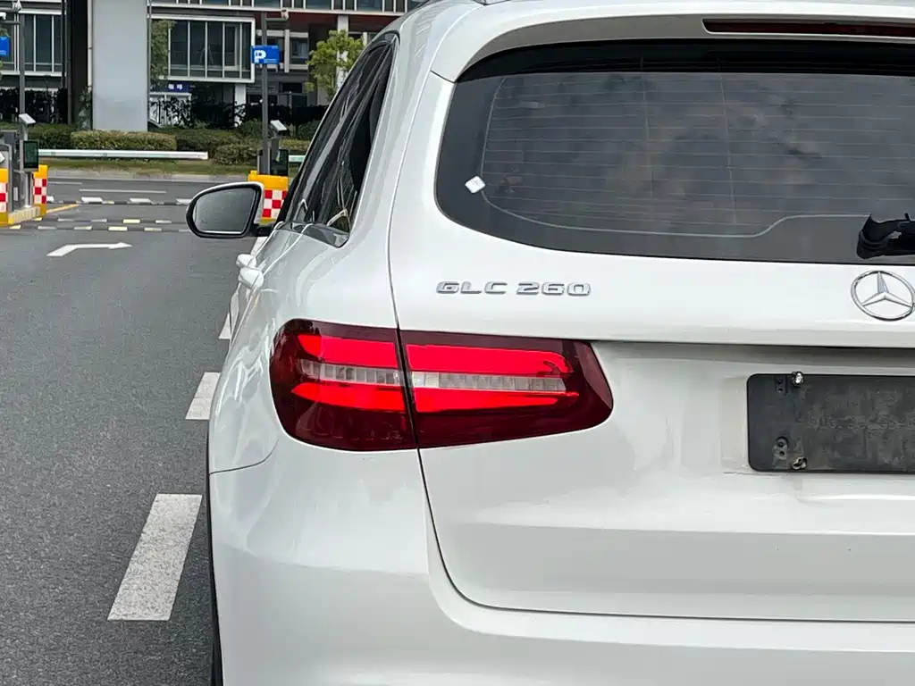 Mercedes-Benz GLC — миниатюра 7