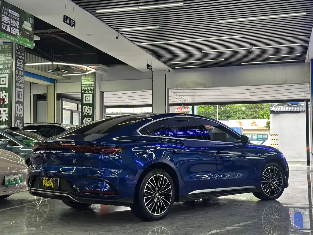 BYD Han — миниатюра 6