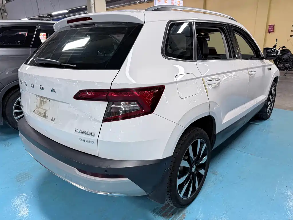 Skoda Karoq — миниатюра 19