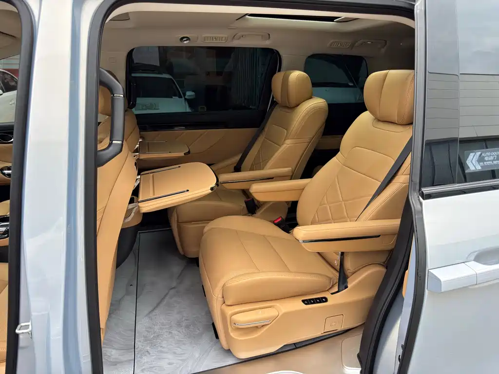 GAC E8 PHEV 2024 150km MAX+