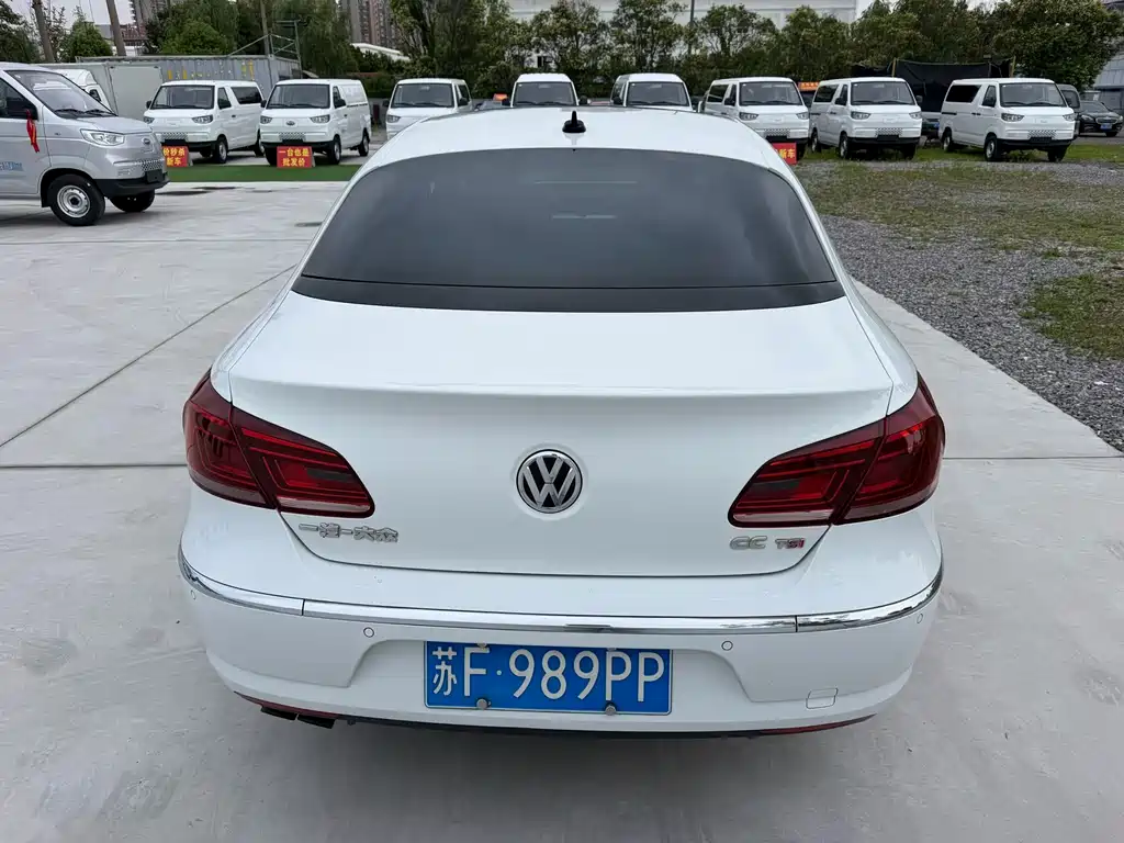 Volkswagen FAW - Passat CC CC 2013 1.8TSI Luxury