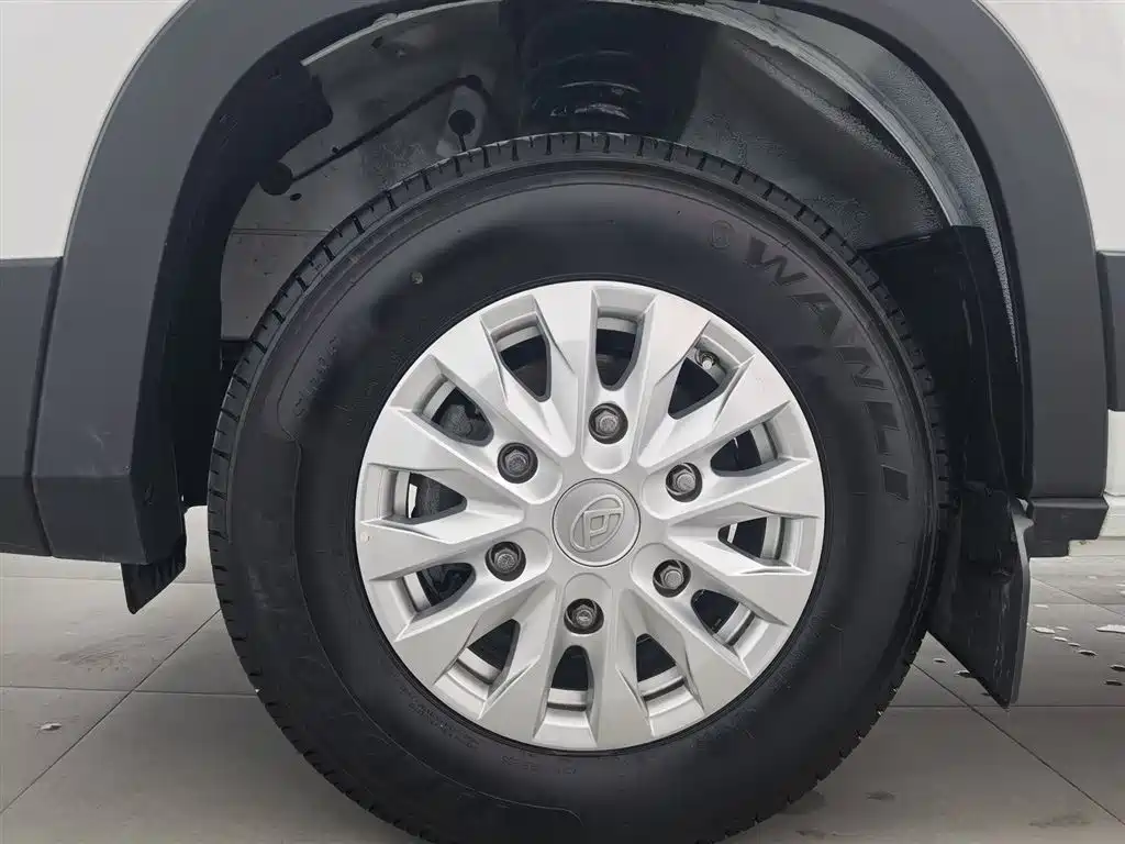 SAIC MAXUS XINTU V90