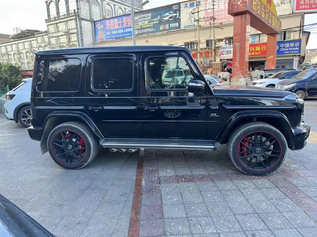 MERCEDES-BENZ G CLASS