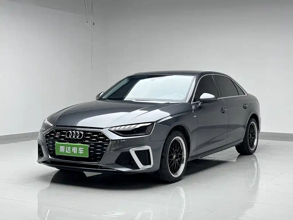 Audi A4L 2021