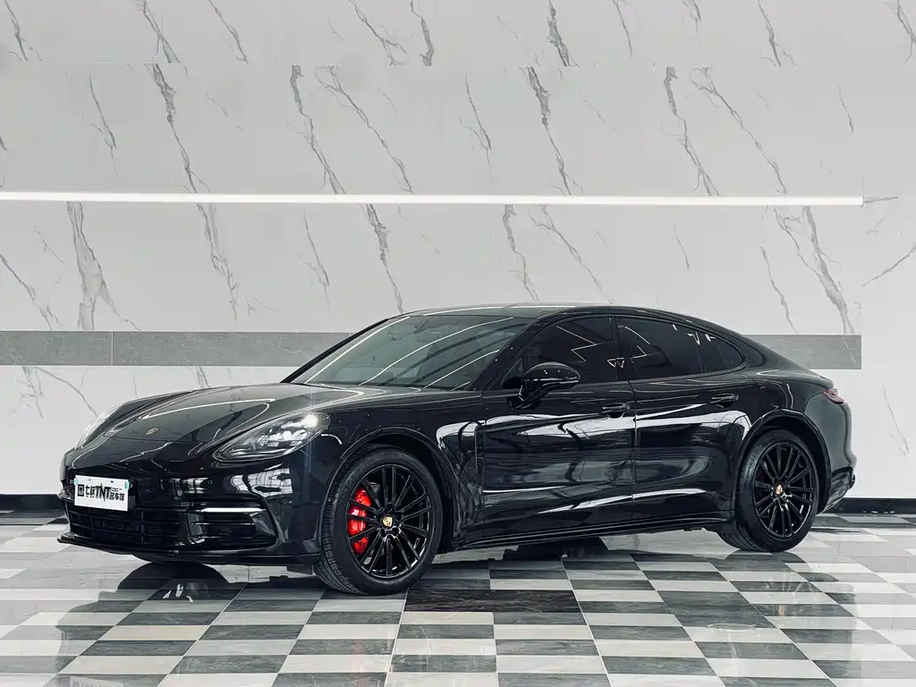 Porsche Panamera 2018