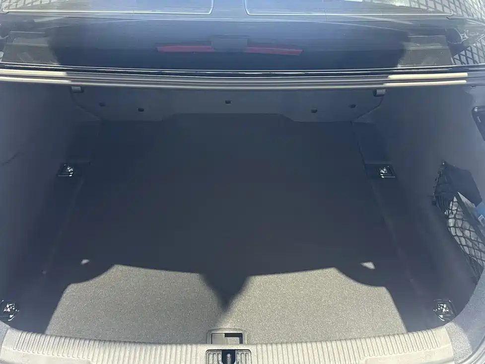 Audi A6L — миниатюра 6
