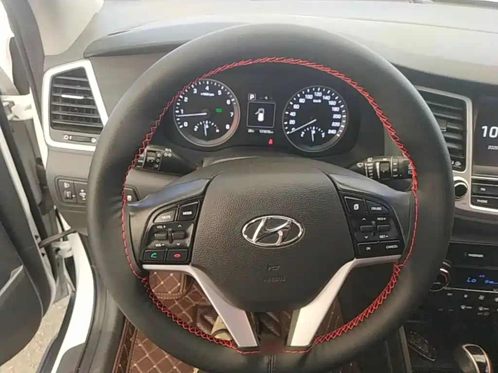 Hyundai Tucson — миниатюра 11