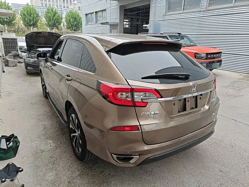 Honda Avancier — миниатюра 5