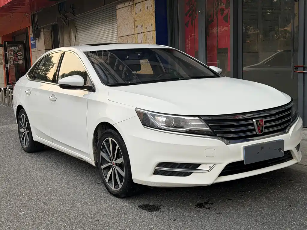 Roewe i6 Classic — миниатюра 4