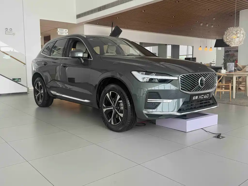 Volvo XC60 — миниатюра 3