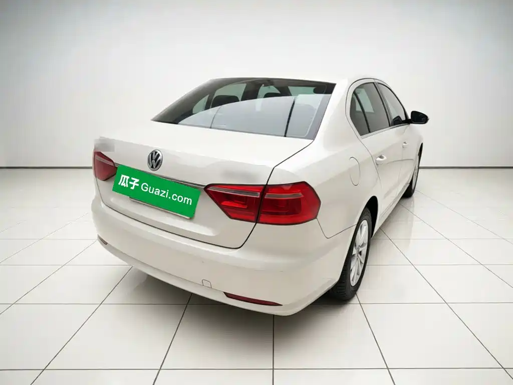 Volkswagen Lavida — миниатюра 6