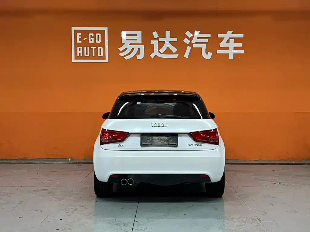 Audi A1 2014 30 TFSI Fashion