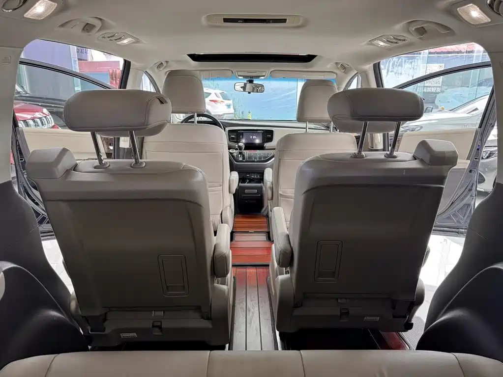 Honda Odyssey Facelift 2.4L Smart Edition, фото 10