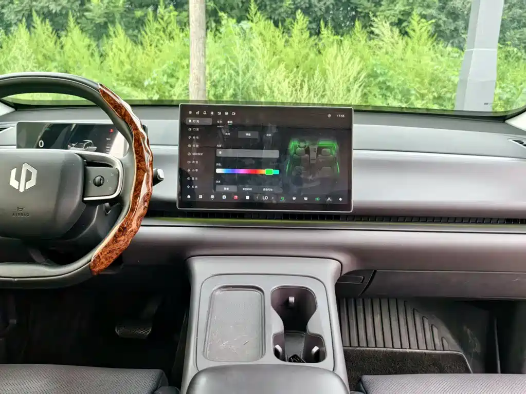 Leapmotor Leapmotor C16 — миниатюра 9