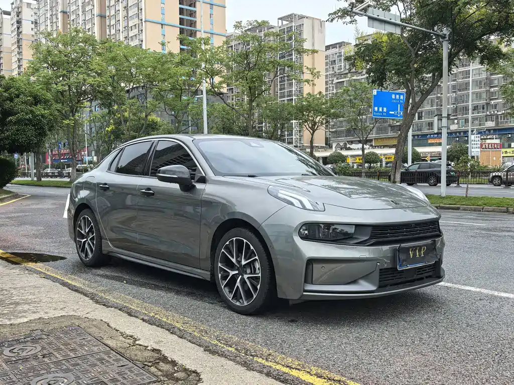Lynk & Co 03 — миниатюра 3