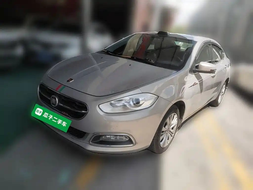 Fiat Viaggio 2015