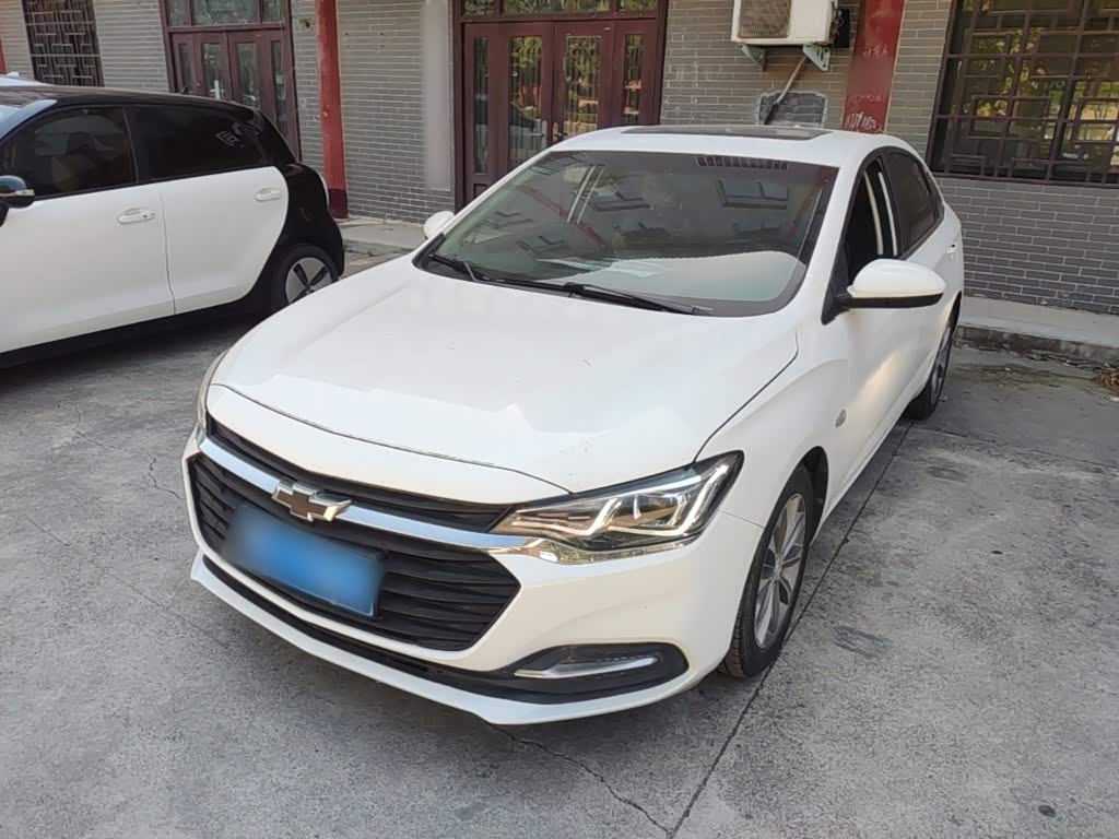 Chevrolet Monza 1.5 л 2021 г. Белый, пробег 14200 км