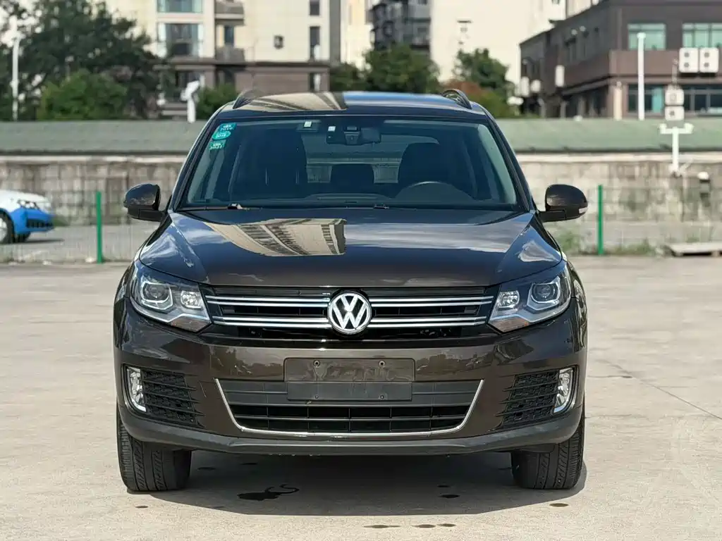 Volkswagen Tiguan — миниатюра 2