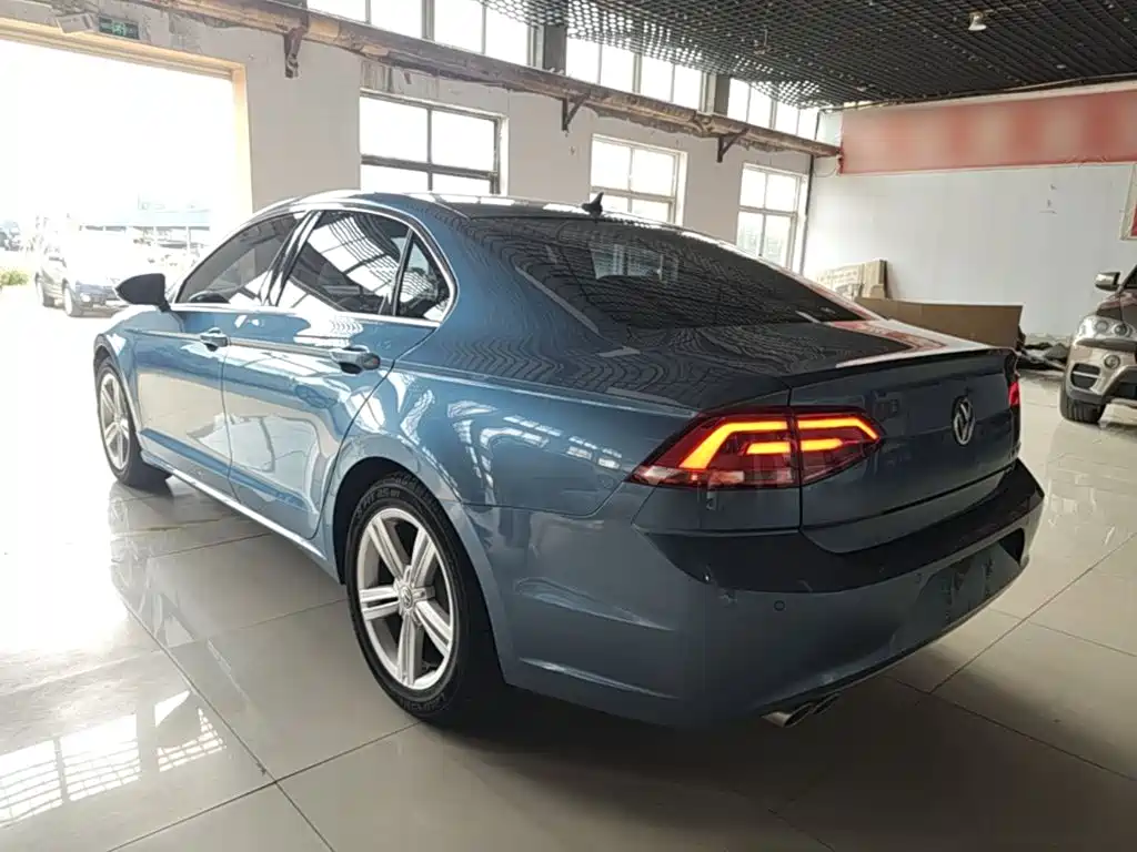 Volkswagen Lamando — миниатюра 5