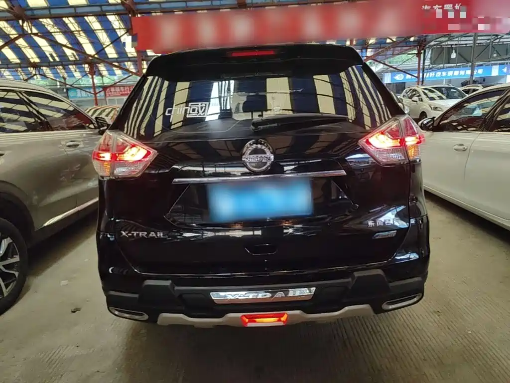 Nissan X-Trail — миниатюра 6