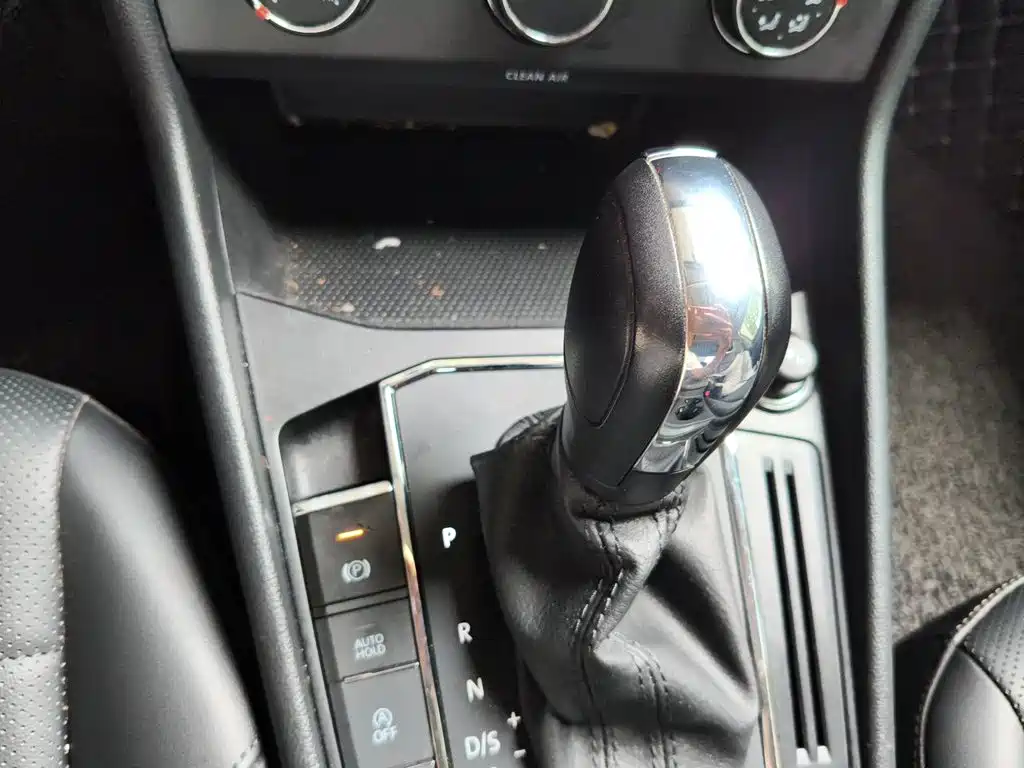 Volkswagen Lavida — миниатюра 15