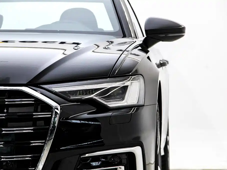 Audi A6L 2025 40 TFSI Luxury