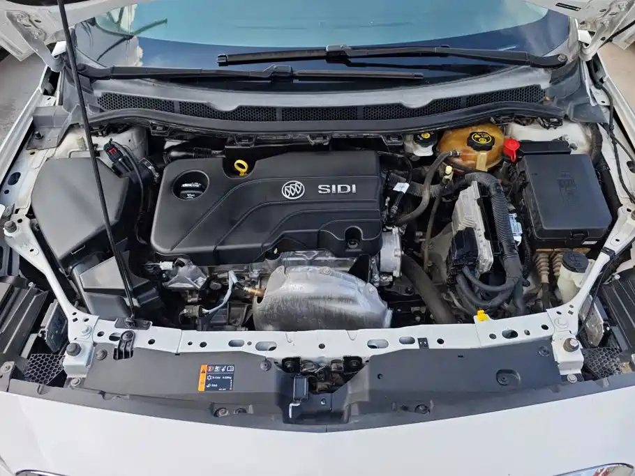 Buick Verano — миниатюра 9