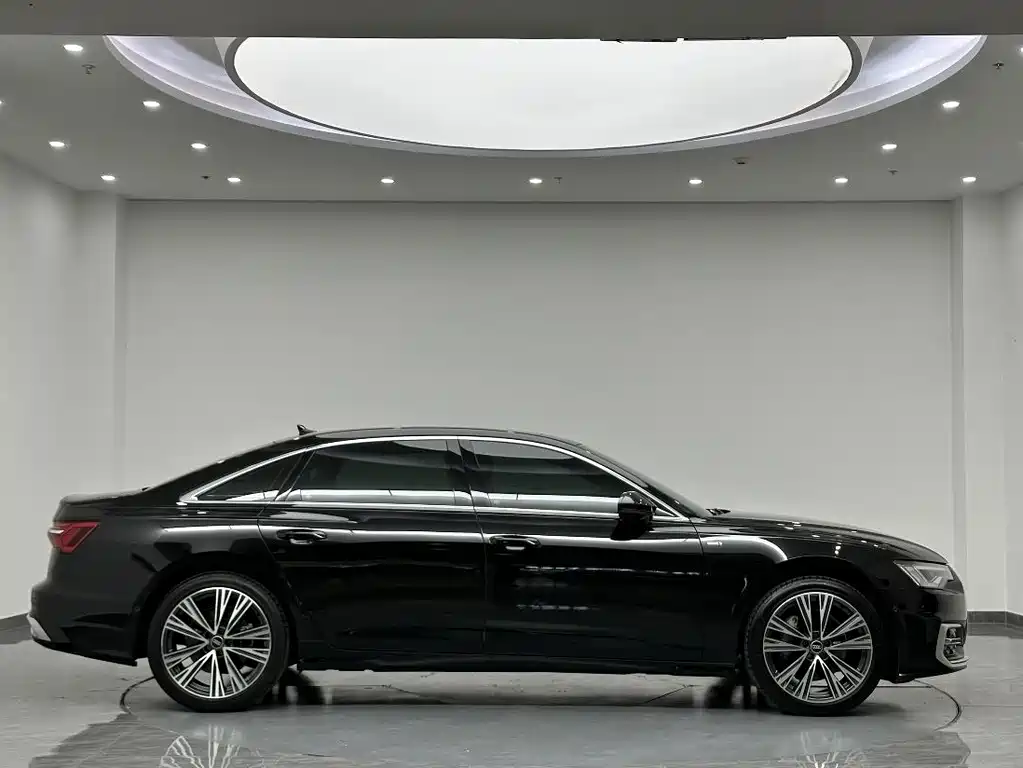 Audi A6L — миниатюра 6
