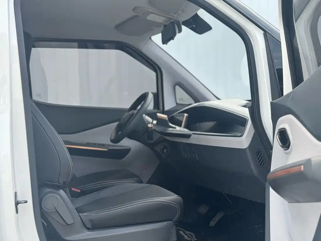 Wuling Nano EV — миниатюра 9