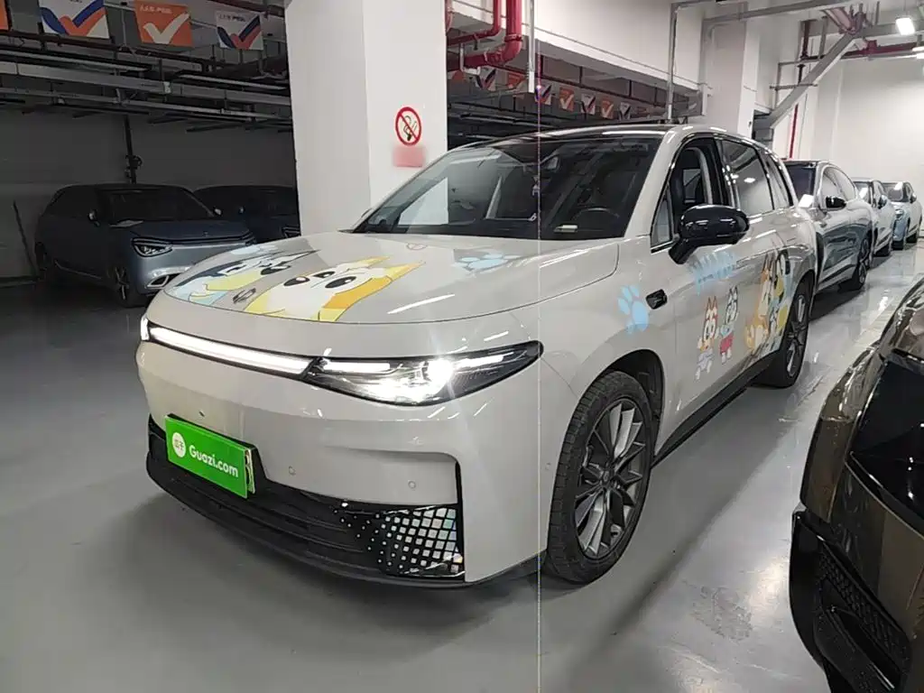 Leapmotor Leapmotor C10 — миниатюра 2