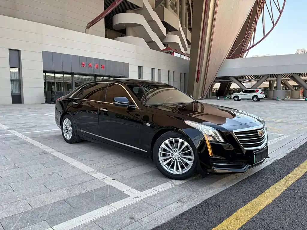 Cadillac CT6 Plug-in — миниатюра 3