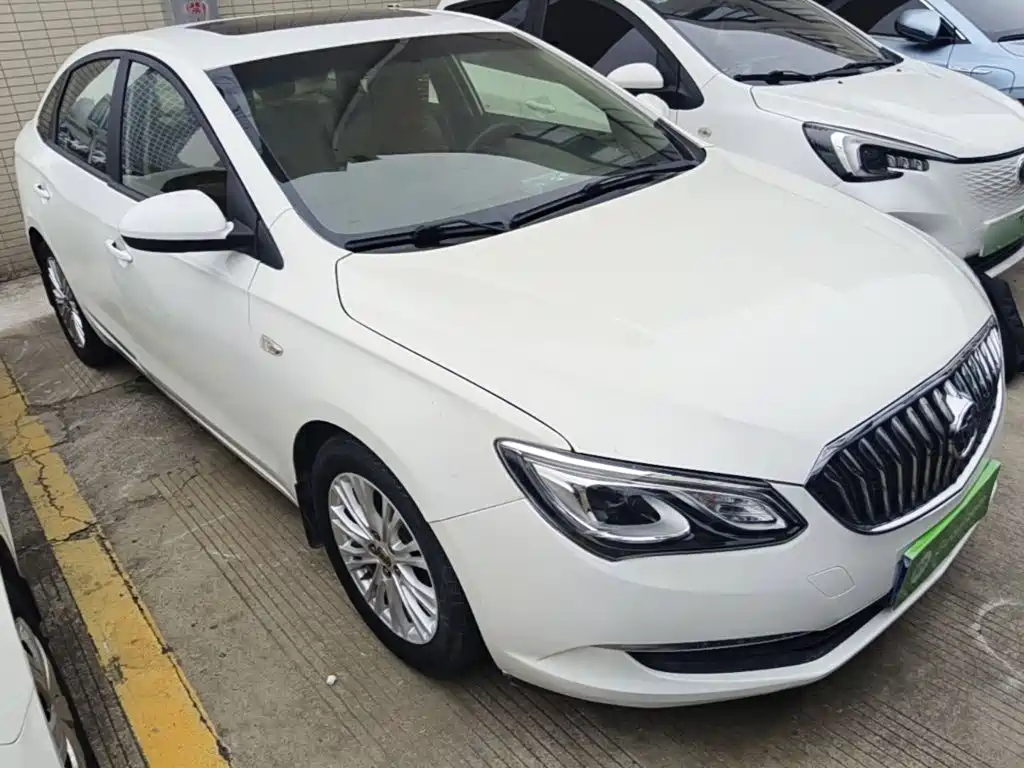 Buick Excelle — миниатюра 4