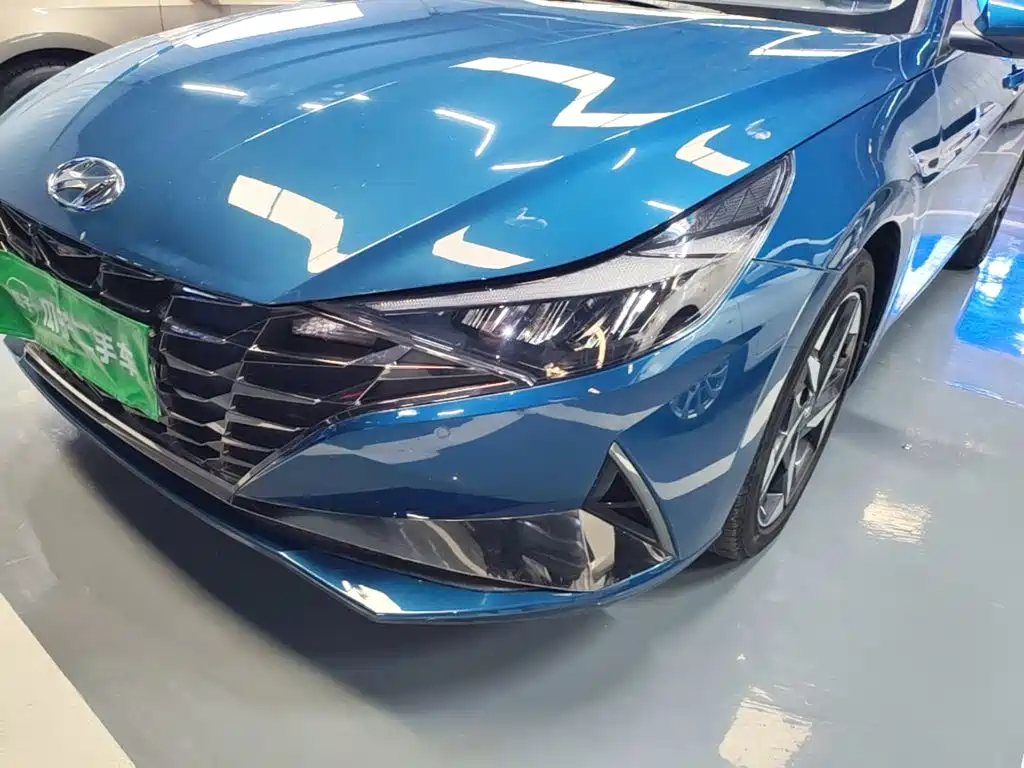 Hyundai Elantra — миниатюра 24