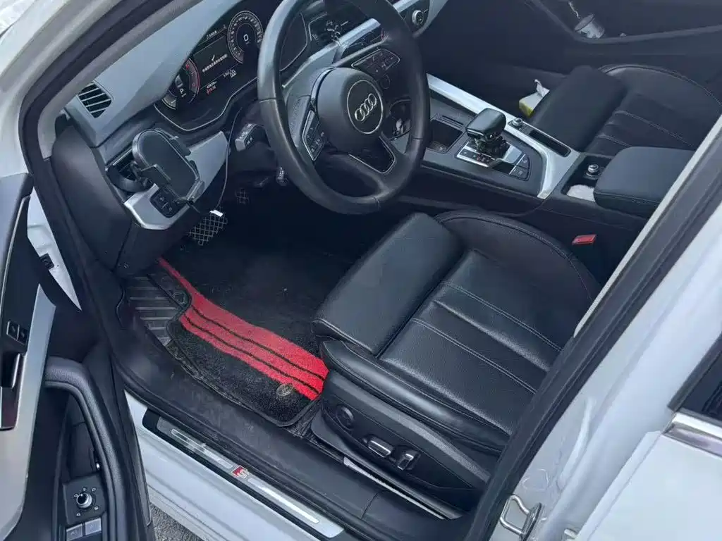 Audi A4L 2024 40 TFSI Fashion