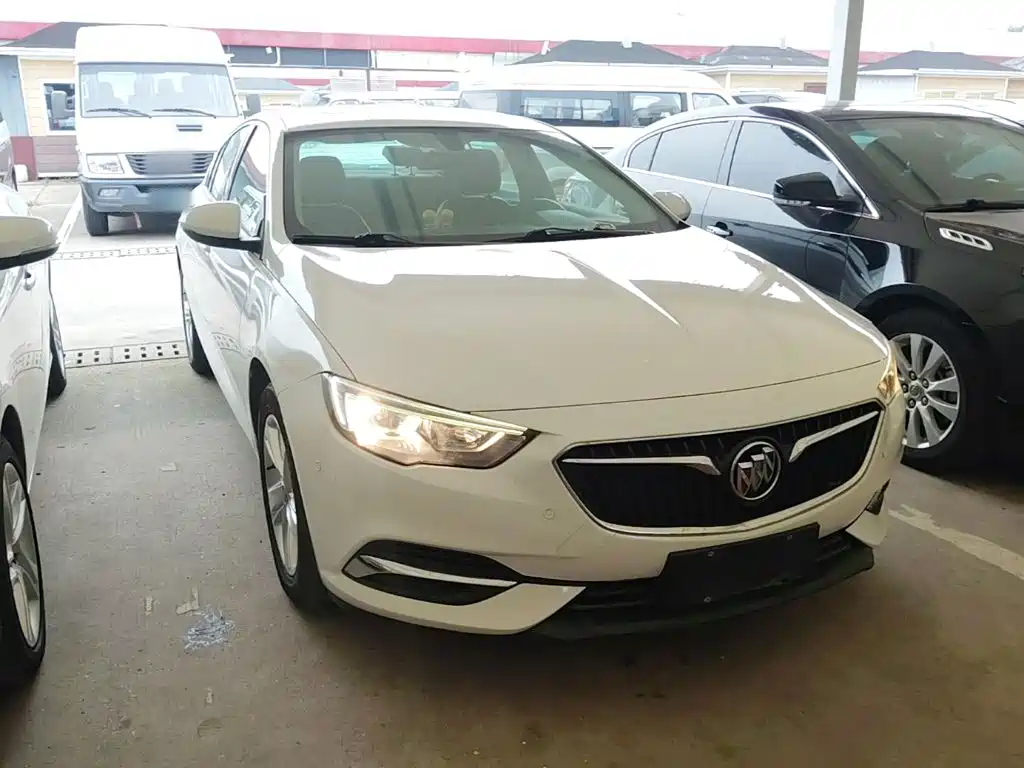 Buick Regal — миниатюра 4