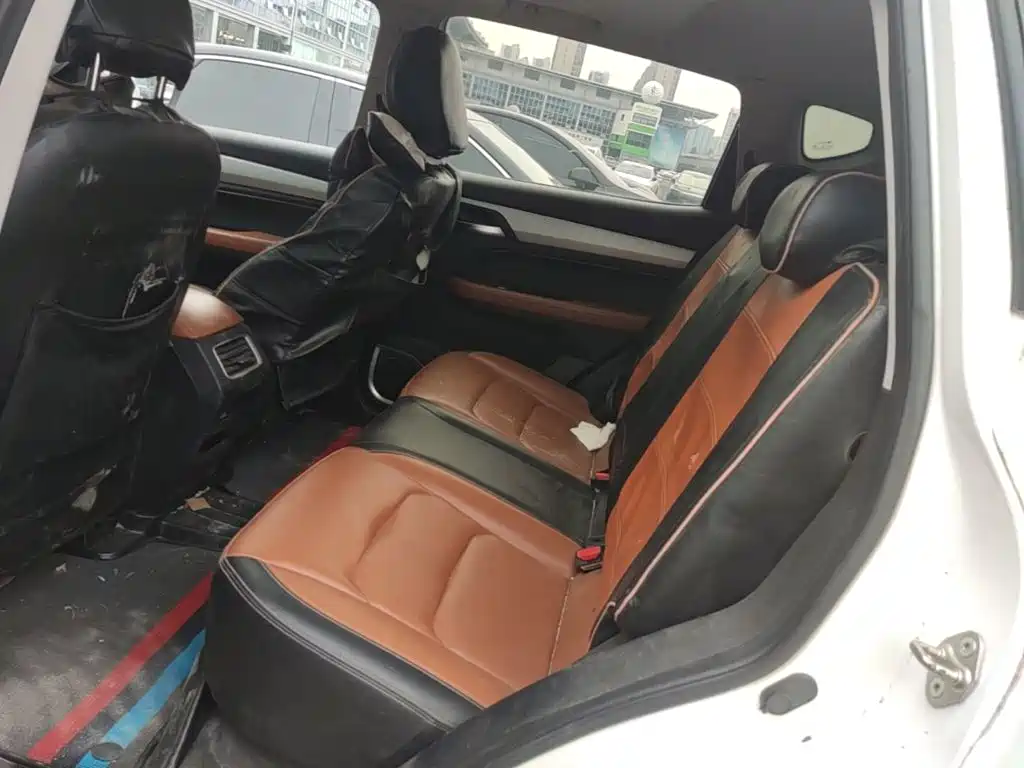 Geely Vision X6 — миниатюра 17